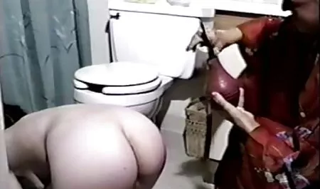 خفه و fucks در dildo به با وسیله ارتعاش و نوسان دانلود گیف سکسی تلگرام ژولیت مارس